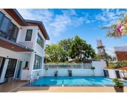 Villa 1/11 Bis Hồ Qúy Ly